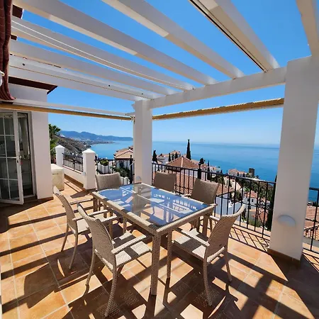Villa Ladera *