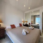 Villa Ladera *